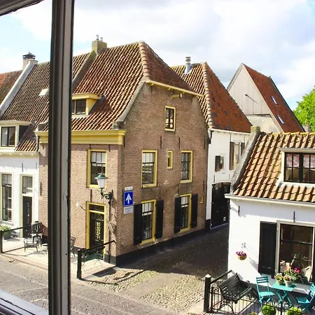 Отель Boutique Met Tapperij 3*