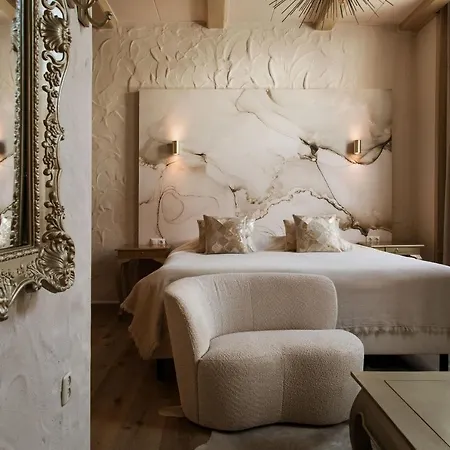 Boutique Met Tapperij 3*