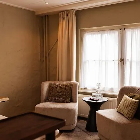 Boutique Met Tapperij 3*
