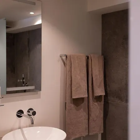 Boutique Met Tapperij 3*