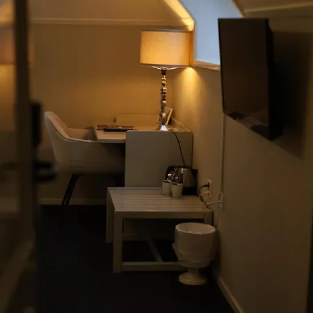 Boutique Met Tapperij ホテル 3*