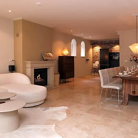 호텔 Boutique Met Tapperij 3*