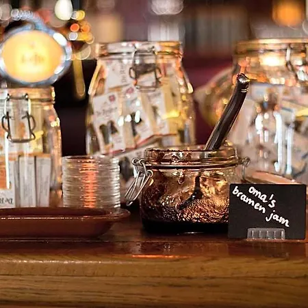 Boutique Met Tapperij 3* 엘뷔르흐