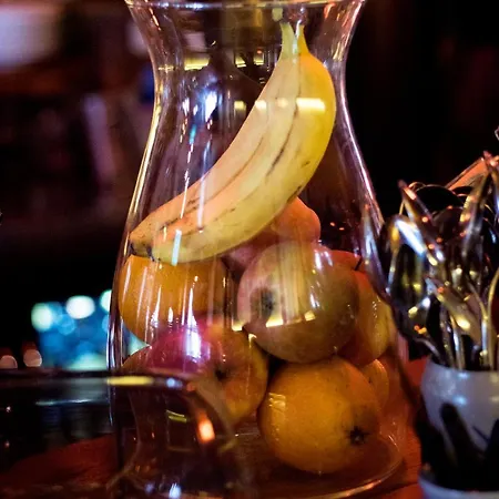 Boutique Met Tapperij Отель Элбюрг