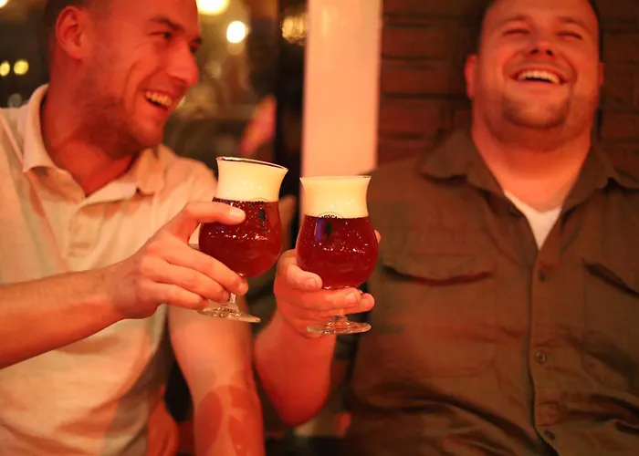 Boutique Met Tapperij فندق 3*