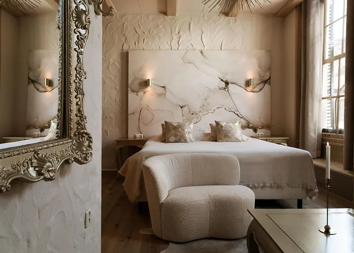 Boutique Met Tapperij 3*